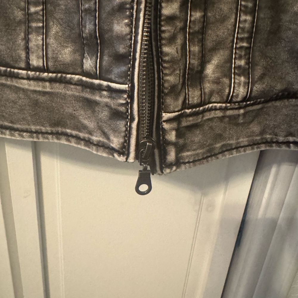 Machine Gray Men's Jacket - Picture 5 of 5